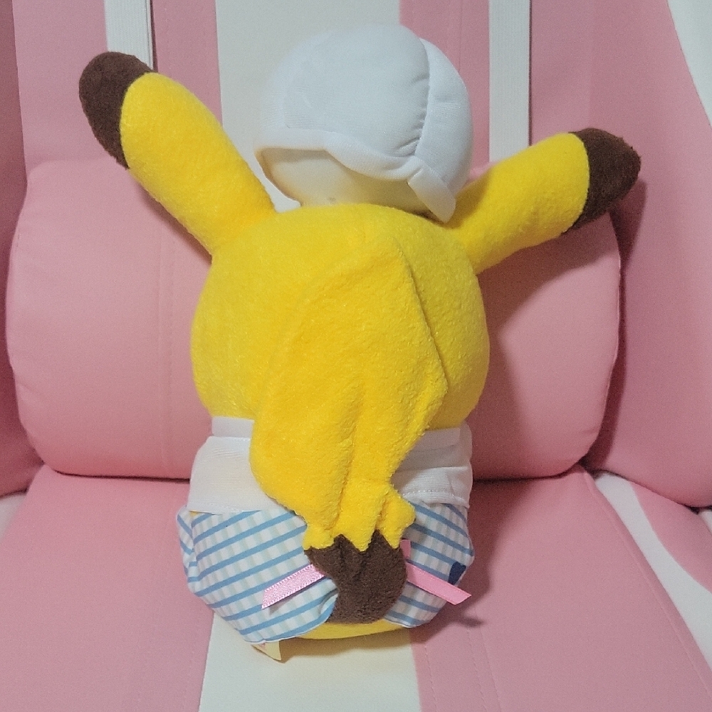 Pokemon Pikachu Plush with Yellow and White Outfit - Picture 4 of 9